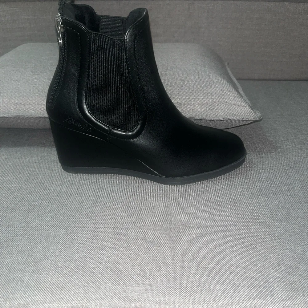 Blowfish Malibu Praline (Women's) Black Wedge Ankle Boots